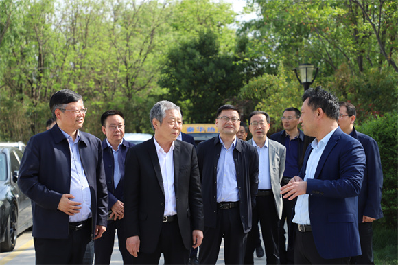 1681804672.jpg 14.jpg